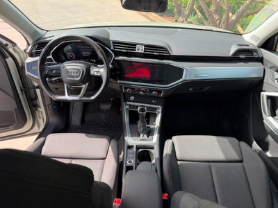 Audi Q3 Sportback 35 TDI quattro S tronic S line edition (9)