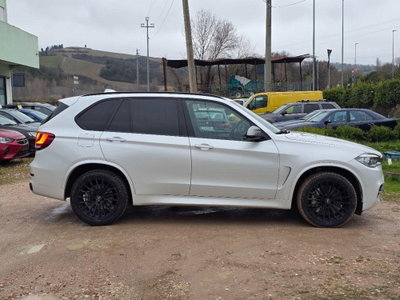 BMW X5 M50d (10)