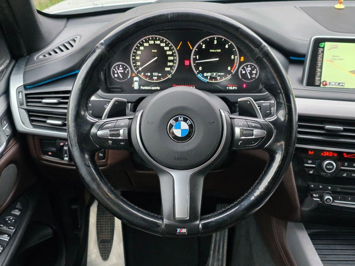 BMW X5 M50d (17)