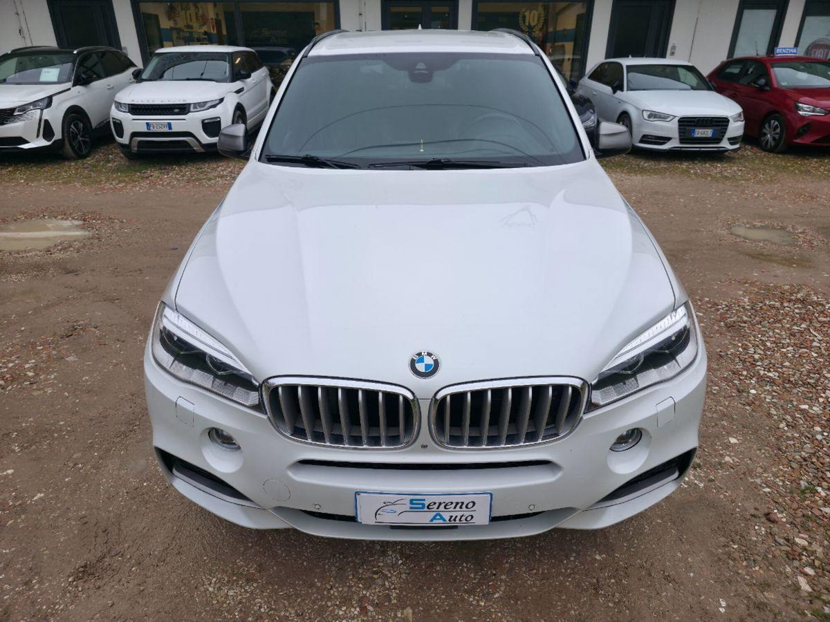 BMW X5 M50d (3)
