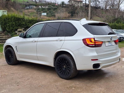 BMW X5 M50d (7)