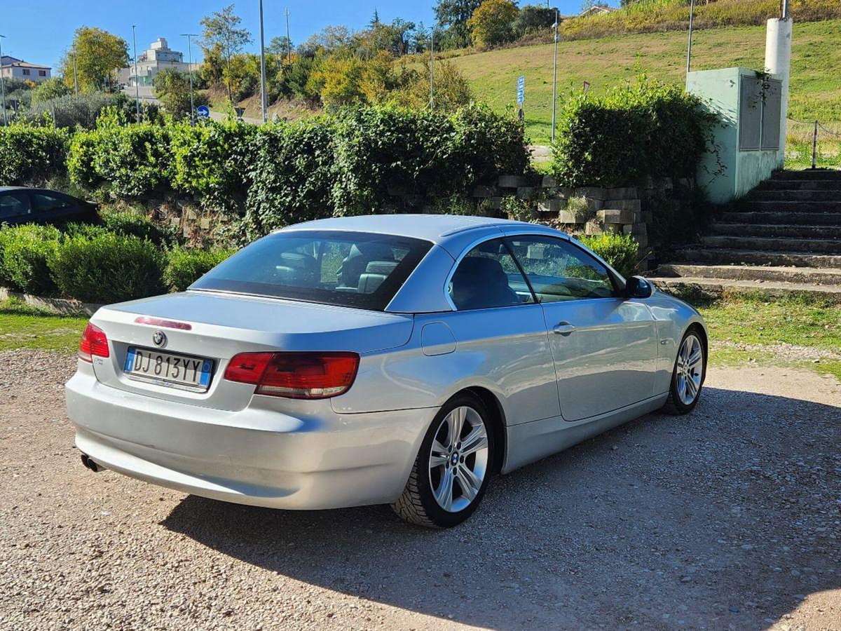 BMW Serie 3 Cabrio 330d cat  Eletta (12)