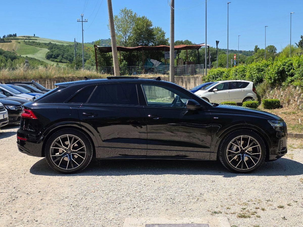 Audi Q8 Q8 50 TDI 286 CV quattro tiptronic Sport (11)