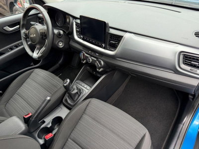 Kia Stonic 1.0 T-GDi 100 CV MHEV iMT Style (14)