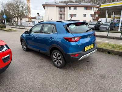 Kia Stonic 1.0 T-GDi 100 CV MHEV iMT Style (3)