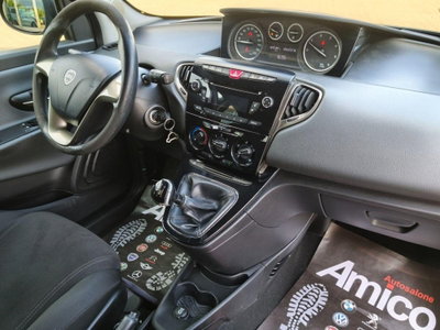 Lancia Ypsilon 1.3 MJT 16V 95 CV 5 porte S&S Platinum (12)