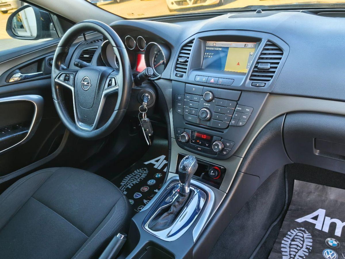 Opel Insignia Station Wagon CDTI Sports aut. Cosmo (12)