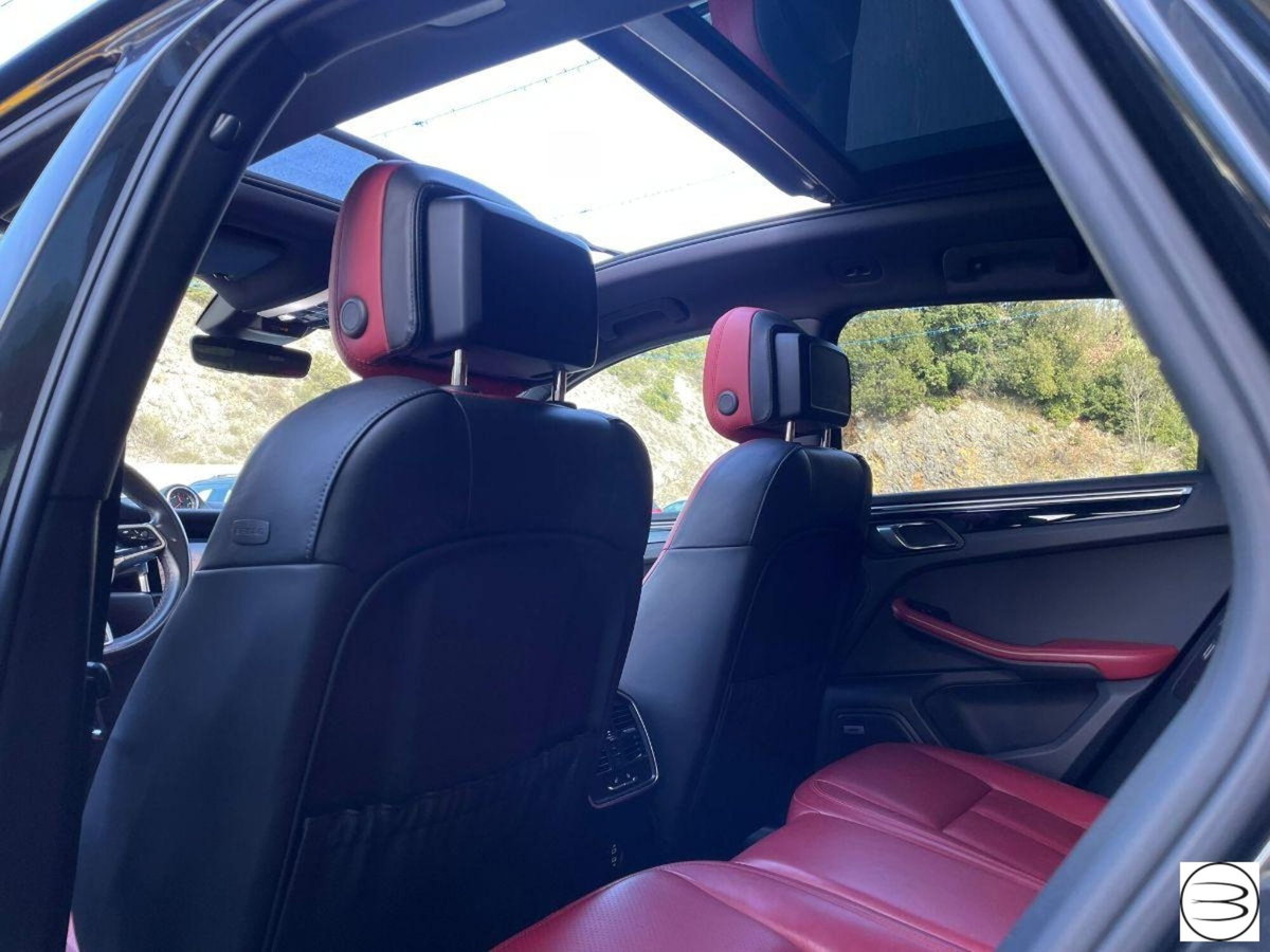 Porsche Macan 2.0 (12)