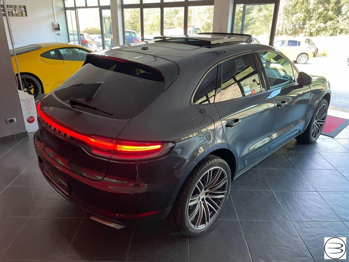 Porsche Macan 2.0 (7)