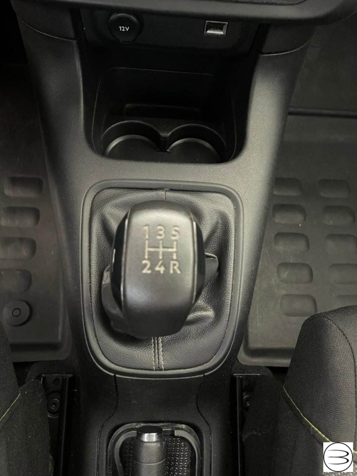 Citroen C3 PureTech 83 S&S Shine (17)