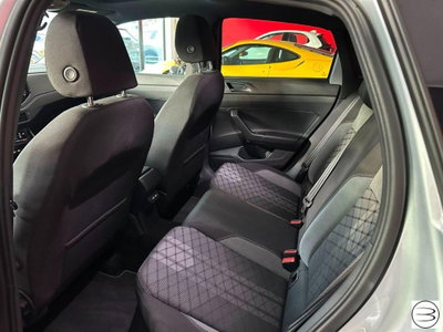 Volkswagen Taigo 1.0 TSI 110 CV DSG R-Line (6)