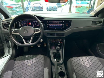 Volkswagen Taigo 1.0 TSI 110 CV DSG R-Line (9)