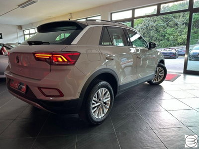 Volkswagen T-Roc 2.0 tdi Style 115cv (3)