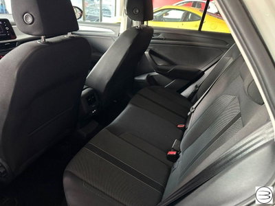 Volkswagen T-Roc 2.0 tdi Style 115cv (8)