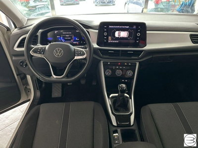 Volkswagen T-Roc 2.0 tdi Style 115cv (9)