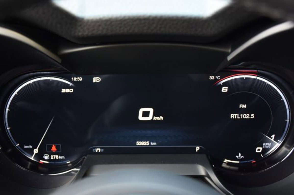 Alfa Romeo Stelvio Stelvio 2.2 Turbodiesel 210 CV AT8 Q4 Veloce (10)