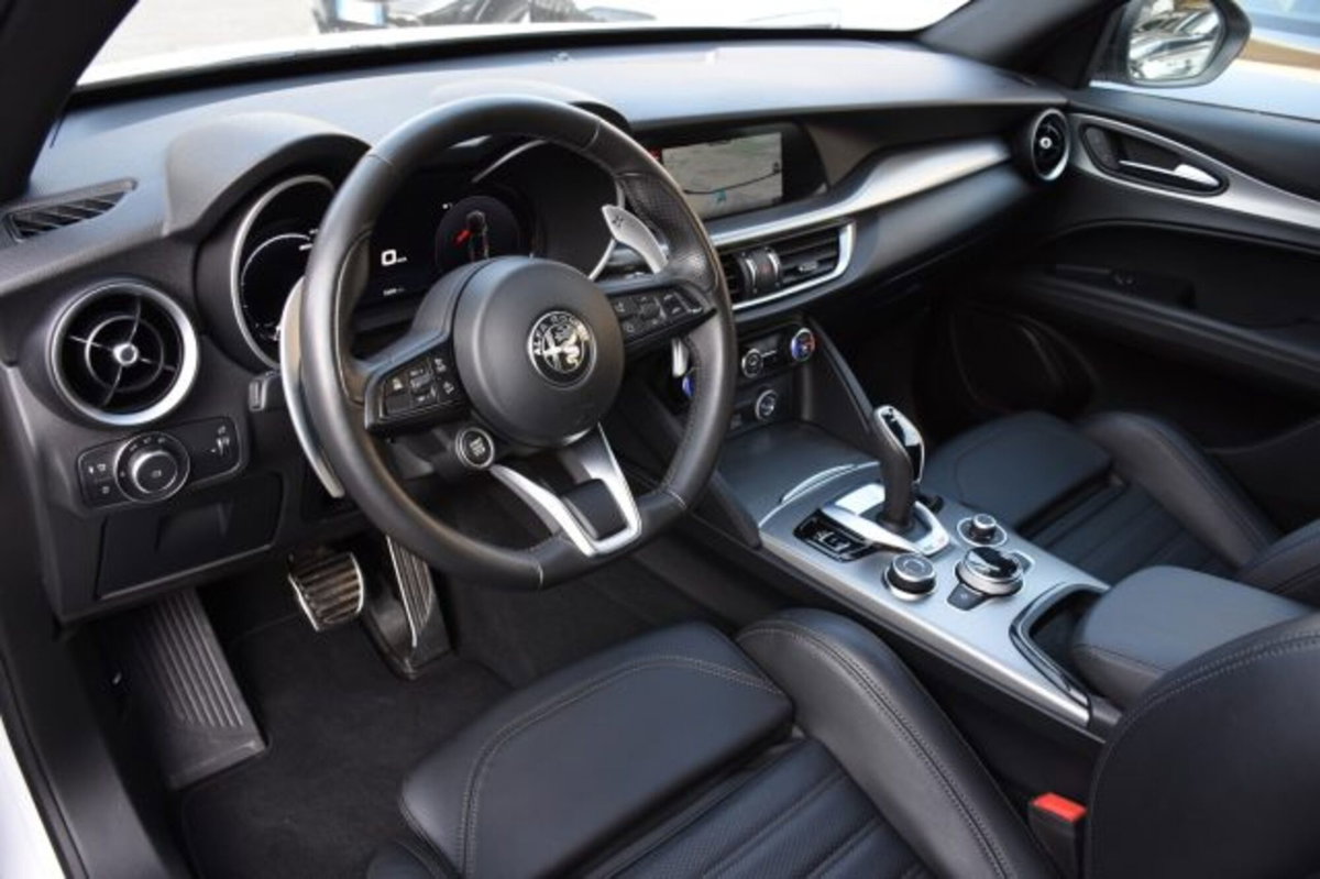Alfa Romeo Stelvio Stelvio 2.2 Turbodiesel 210 CV AT8 Q4 Veloce (7)