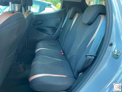 Lancia Ypsilon 1.0 FireFly 5 porte S&S Hybrid Ecochic A. Ferretti (16)