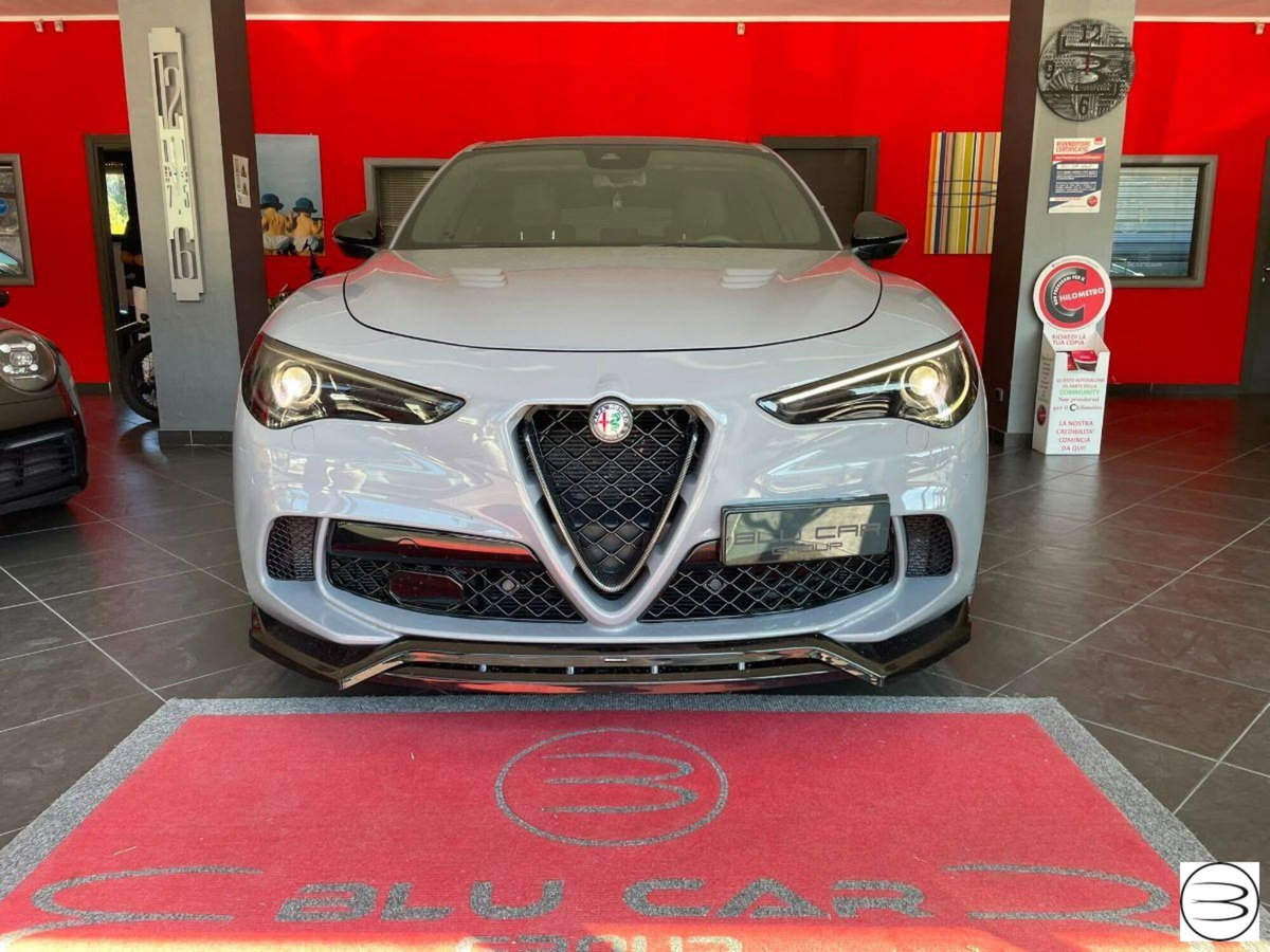 Alfa Romeo Stelvio Stelvio 2.9 Bi-Turbo V6 510 CV AT8 Quadrifoglio