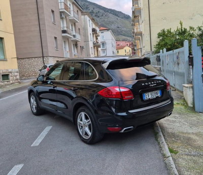 Porsche Cayenne 3.0 Diesel Platinum Edition (10)