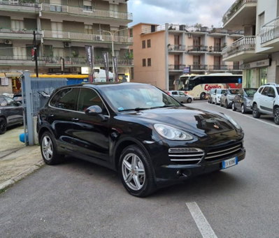 Porsche Cayenne 3.0 Diesel Platinum Edition (3)