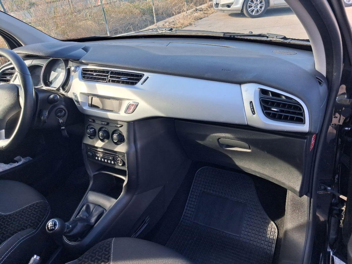 Citroen C3 1.4 Exclusive (15)