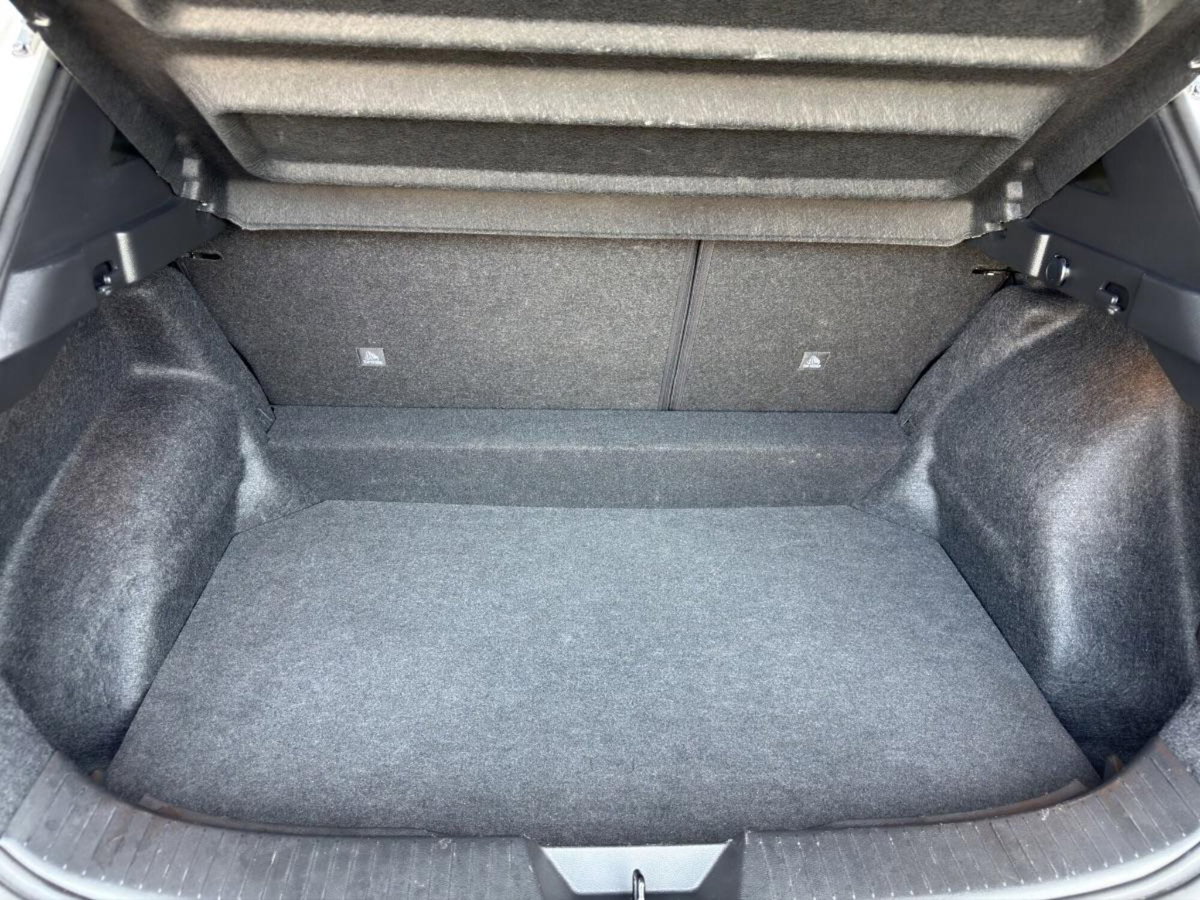 Nissan Qashqai 1.3 mhev Business 2wd 158cv xtronic (18)