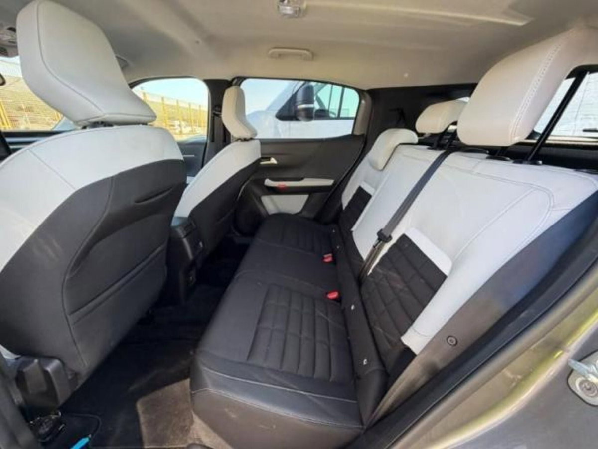 Citroen C3 Aircross 1.2 hybrid Max 145cv edcs6 (3)