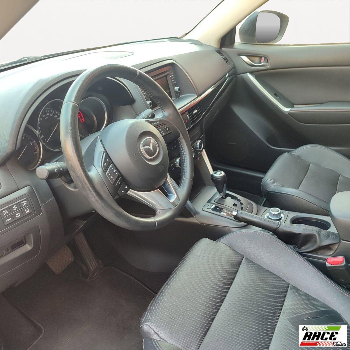 Mazda CX-5 2.2L Skyactiv-D 175CV 4WD Exceed (9)