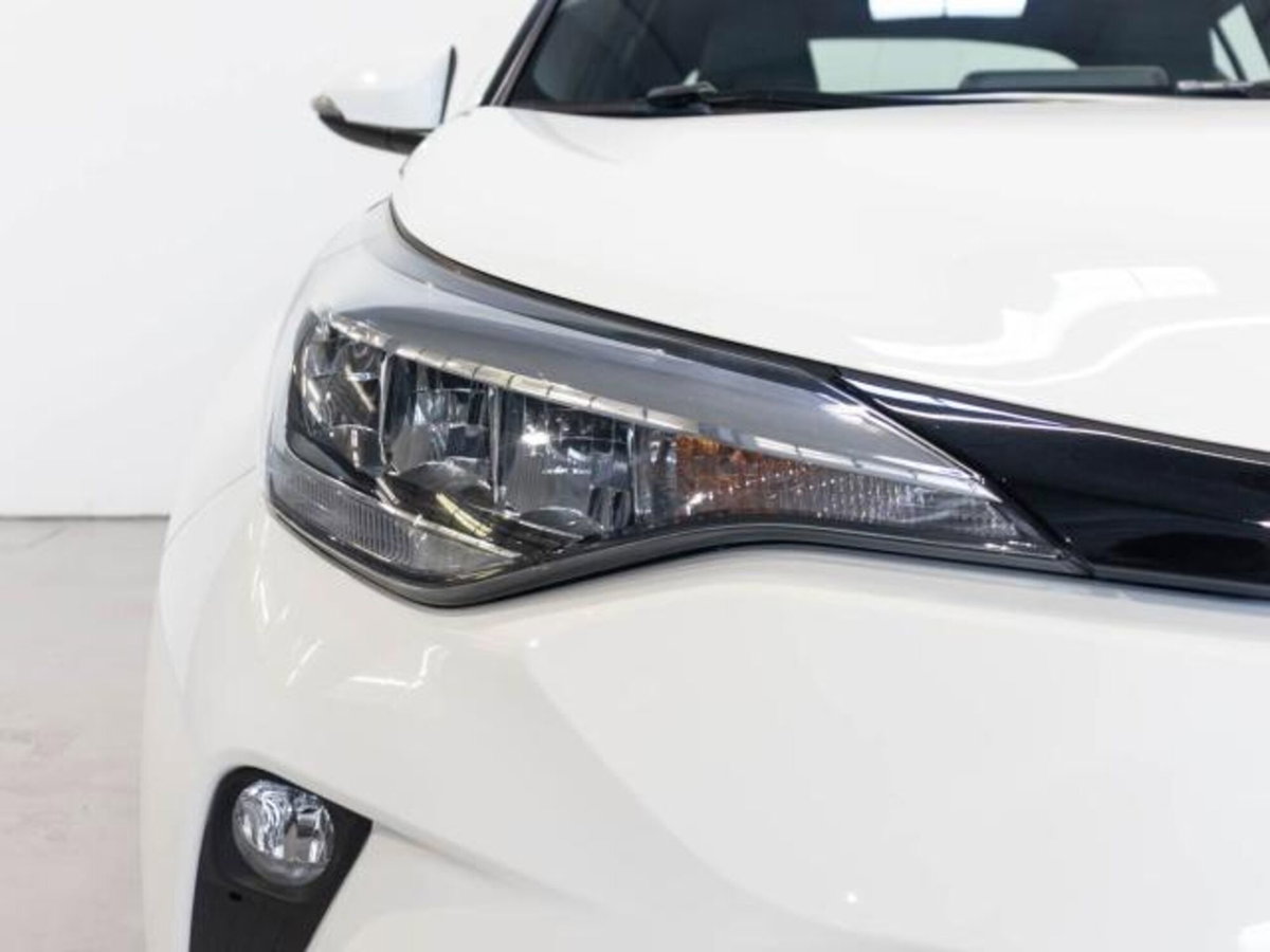 Toyota Toyota C-HR 1.8 Hybrid E-CVT Style (8)