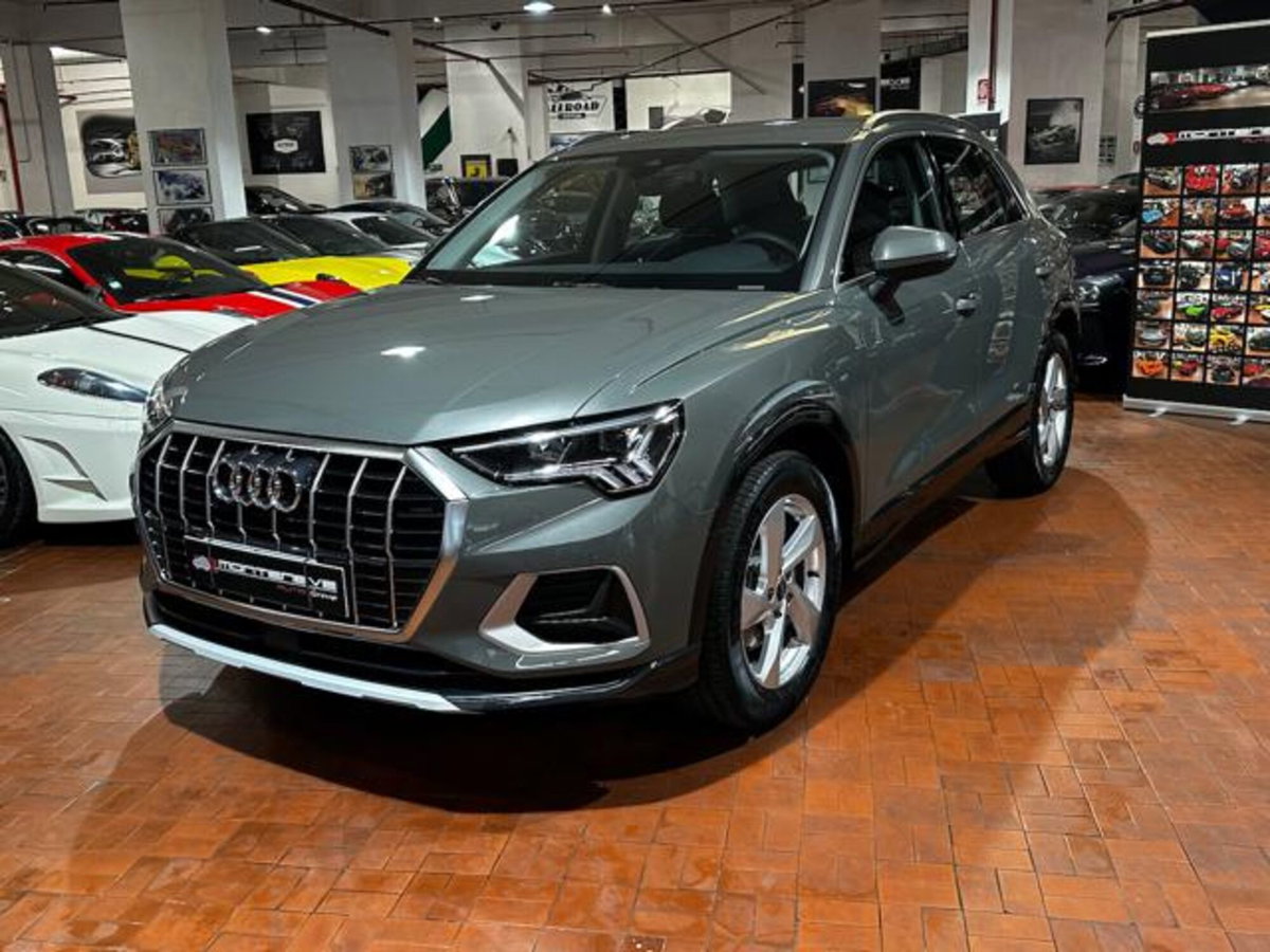 Audi Q3 35 TFSI S tronic Business Advanced
