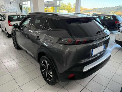 Peugeot 2008 BlueHDi 130 S&S EAT8 Allure Pack (3)