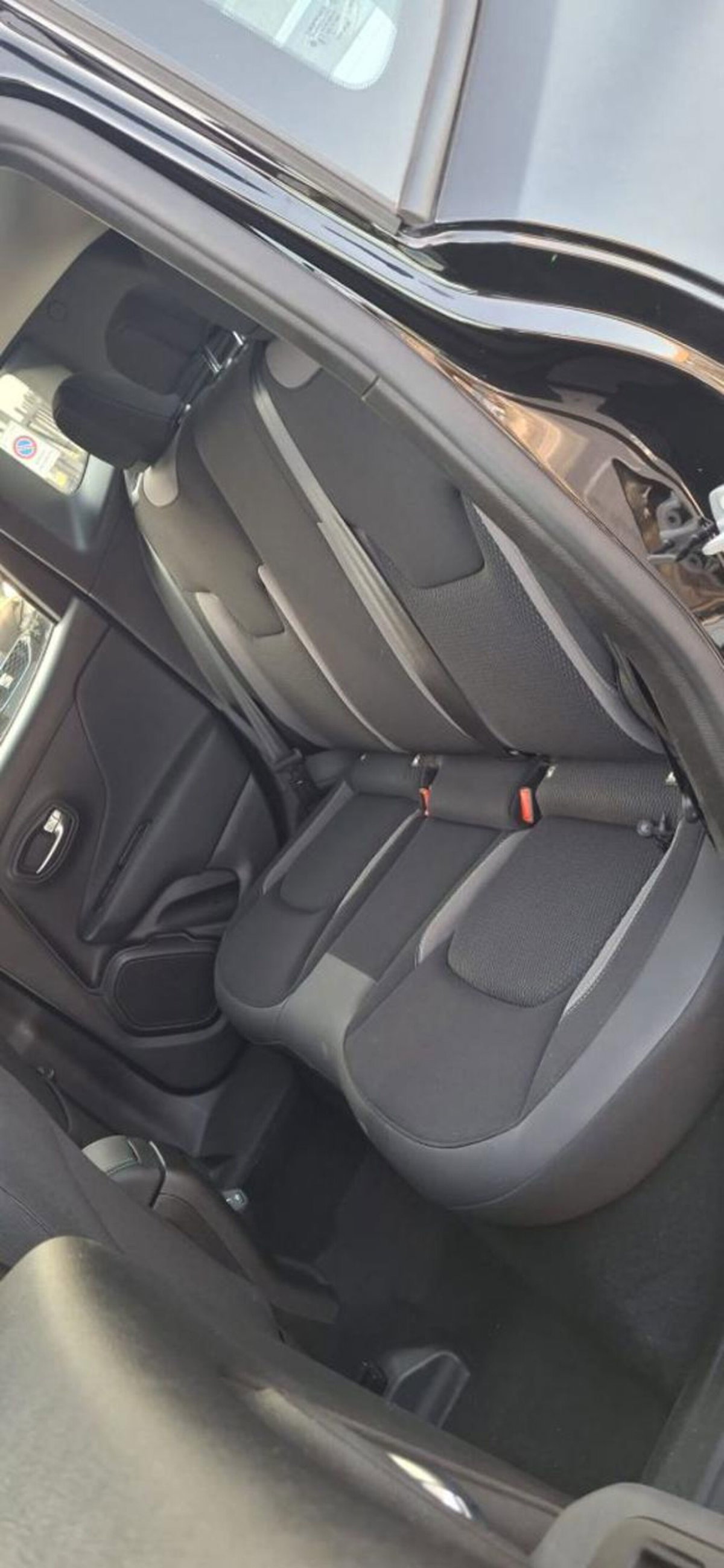 Jeep Renegade 1.5 turbo t4 mhev Renegade 2wd dct (18)