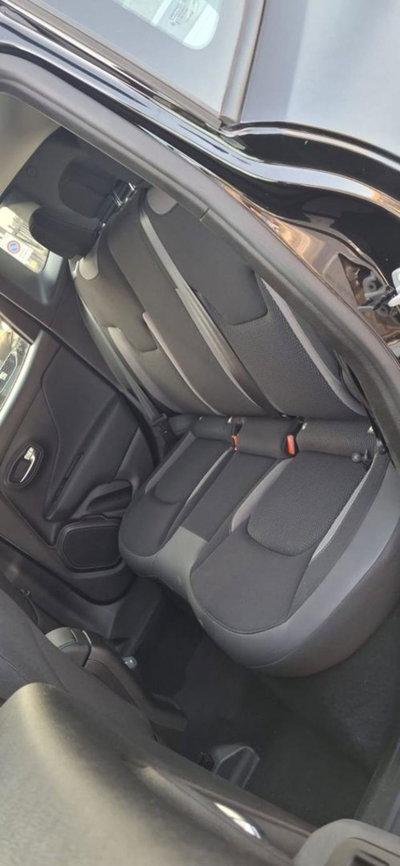 Jeep Renegade 1.5 turbo t4 mhev Renegade 2wd dct (18)