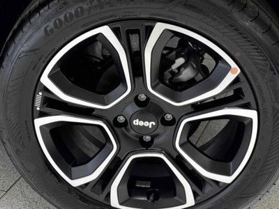 Jeep Avenger 1.2 turbo Summit fwd 100cv (16)