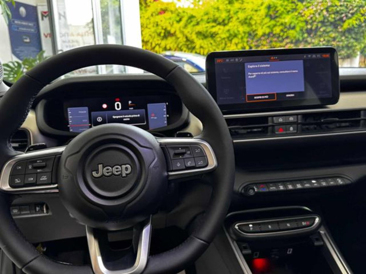 Jeep Avenger 1.2 turbo Summit fwd 100cv (8)
