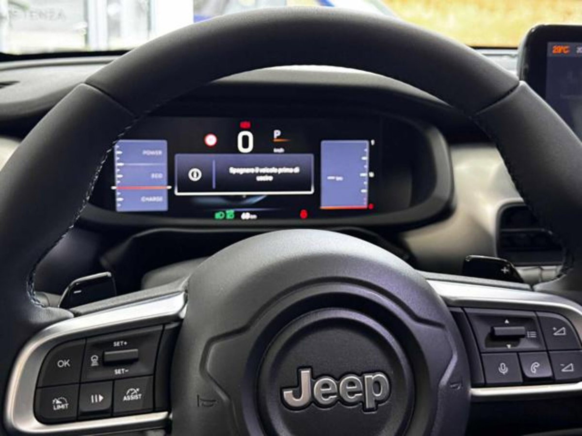 Jeep Avenger 1.2 turbo Summit fwd 100cv (9)