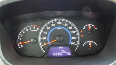 Hyundai i10 1.0 MPI Prime (11)