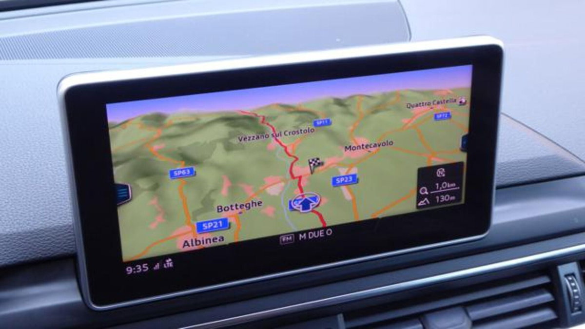 Audi A4 Allroad 2.0 TDI 190 CV (17)