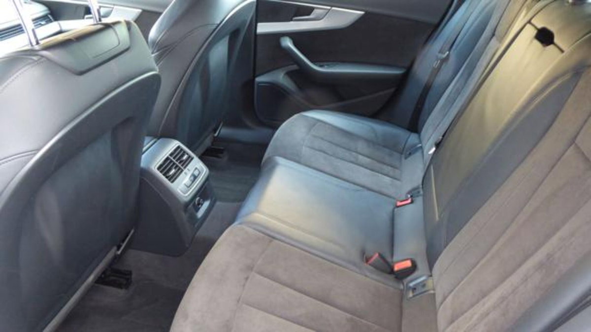 Audi A4 Allroad 2.0 TDI 190 CV (20)