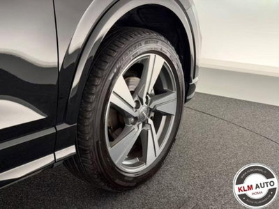 Audi Q2 Q2 35 TFSI Identity Black (12)