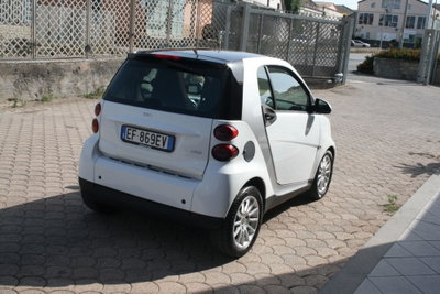 smart Fortwo 1000 52 kW MHD coupé passion (5)