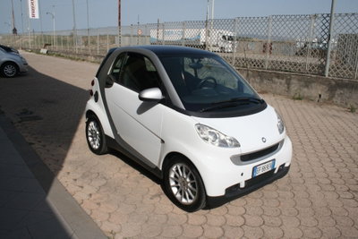 smart Fortwo 1000 52 kW MHD coupé passion (6)