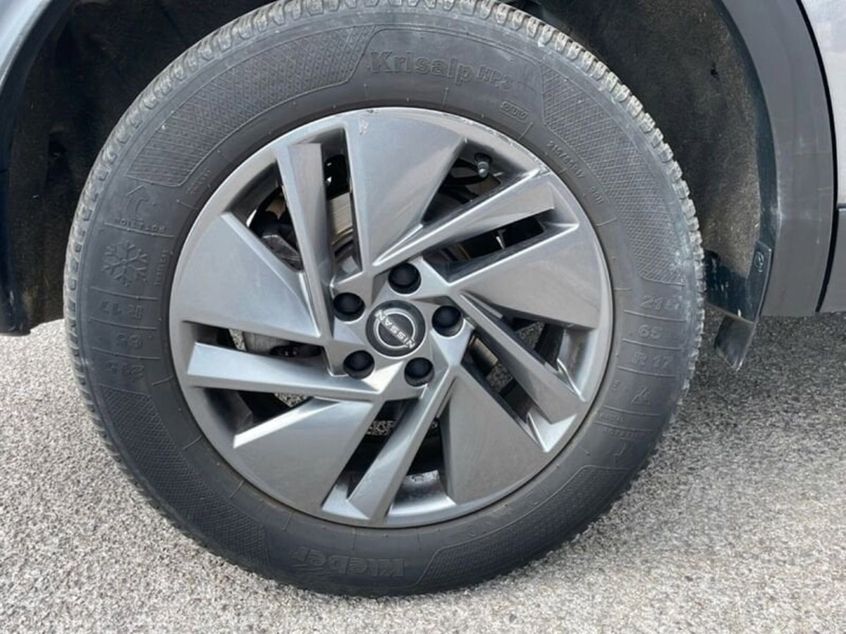 Nissan Qashqai 1.3 mhev Business 2wd 158cv xtronic (17)