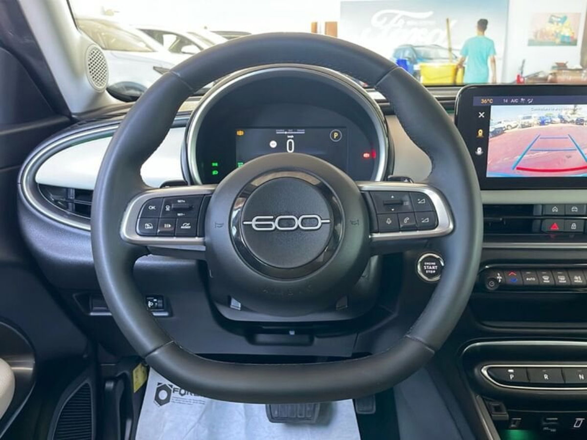 Fiat 600 1.2 hybrid La Prima 110cv auto (17)