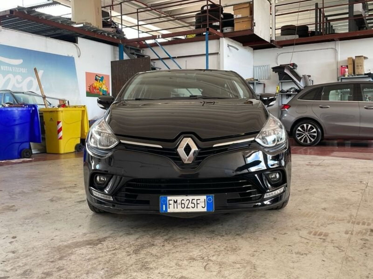 Renault Clio dCi 8V 75CV Start&Stop 5 porte Energy Zen (2)