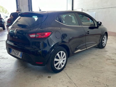 Renault Clio dCi 8V 75CV Start&Stop 5 porte Energy Zen (5)