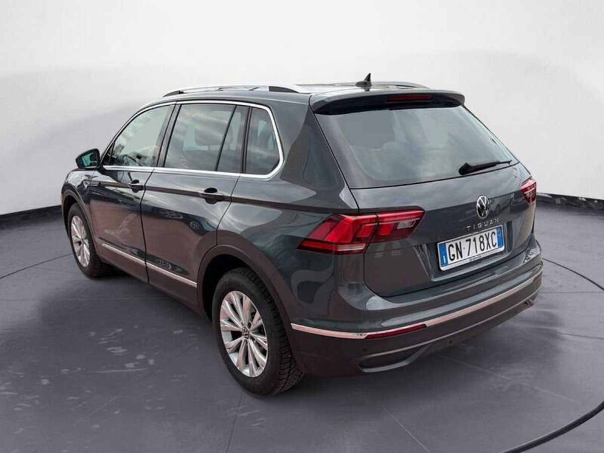 Volkswagen Tiguan Allspace 2.0 tdi Life 150cv dsg (6)