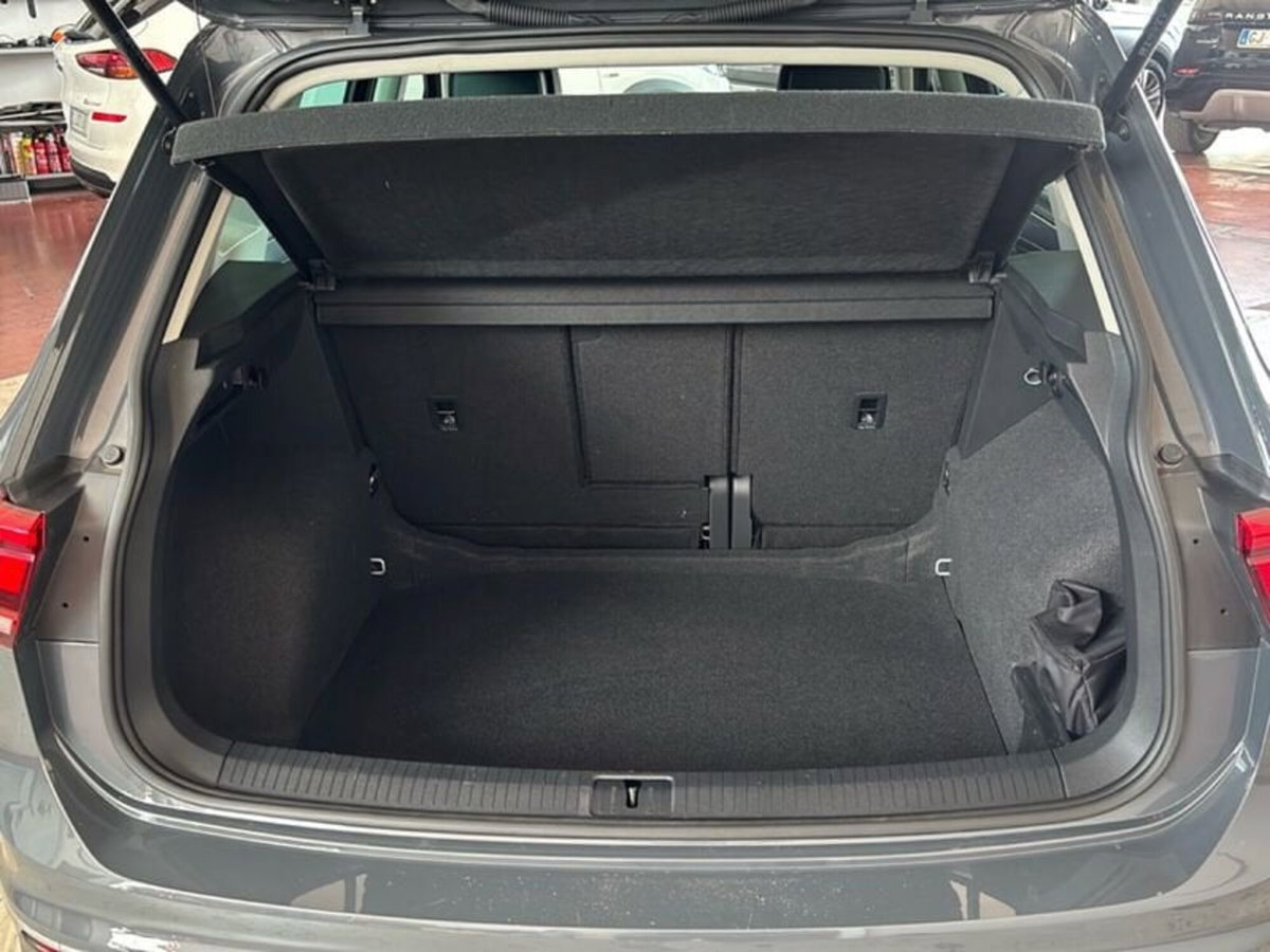 Volkswagen Tiguan Allspace 2.0 tdi Life 150cv dsg (9)