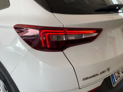 Opel Grandland X 1.5 diesel Ecotec Start&Stop Innovation (15)